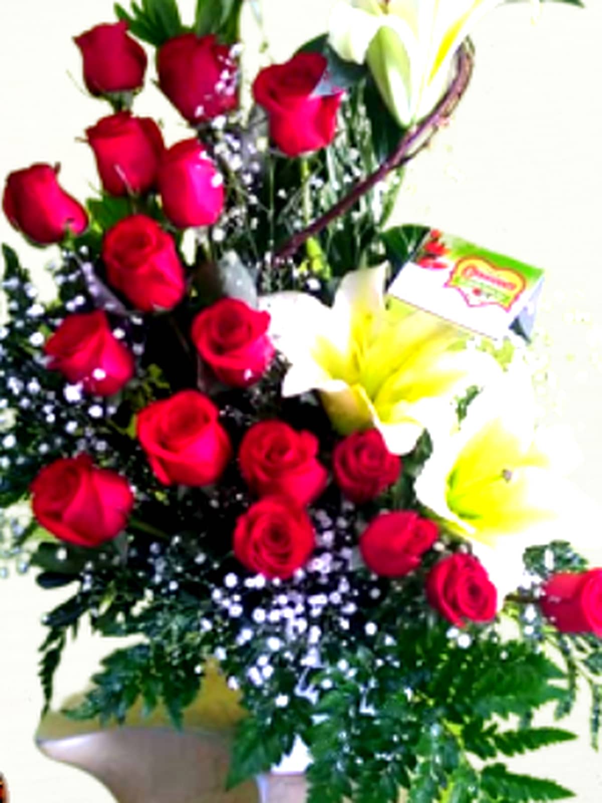 Camino de 18 Rosas y Lirios — foto 1 Florería Casablanca Torreón