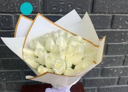 Ramo 2 docenas rosas blancas — foto 1 Florería Casablanca Torreón