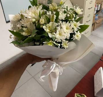 Bouquet Flores blancas — foto 1 Florería Casablanca Torreón