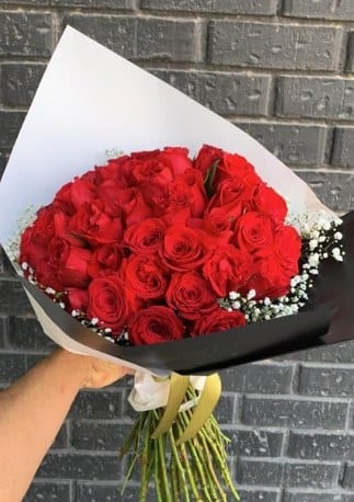 Ramo 50 Rosas Rojas — arreglo floral Florería Casablanca Torreón